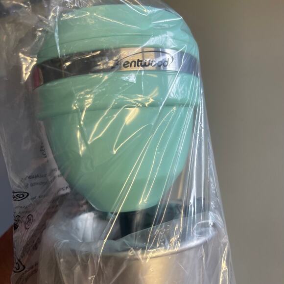 NWT Brentwood Classic Milkshake Maker SM-1200B Turquoise 15 oz - Picture 8 of 10